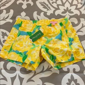 Lilly Pulitzer shorts NWT SIZE 00